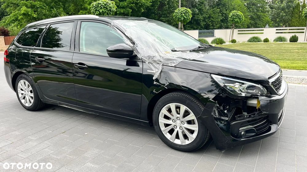 Peugeot 308 PureTech 110 Stop & Start Access - 11