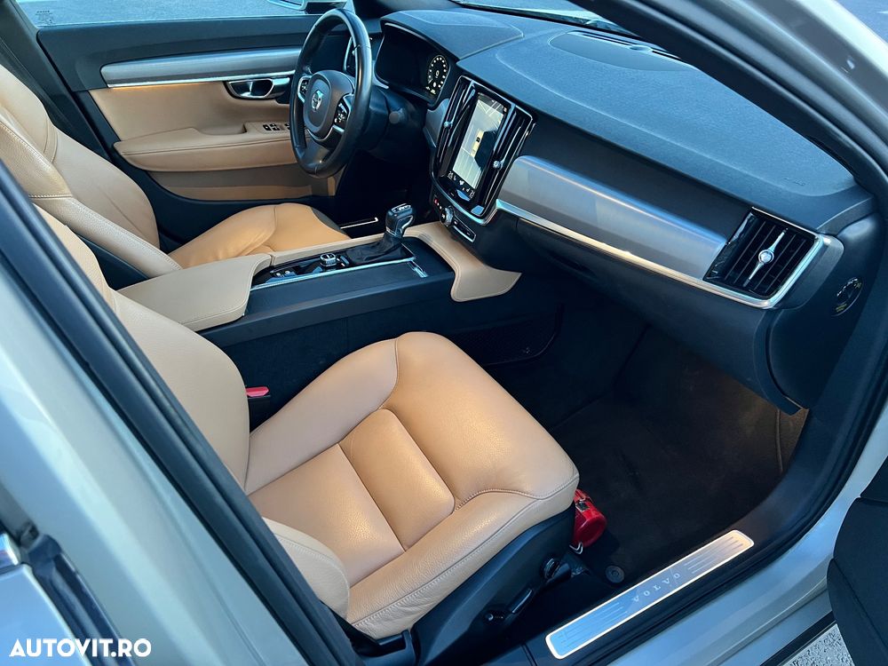 Volvo S90 D4 Geartronic Momentum Pro - 11
