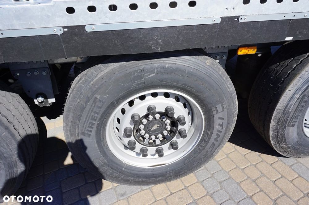 Schmitz Cargobull PLATFORMA LED * 2026 * - 12