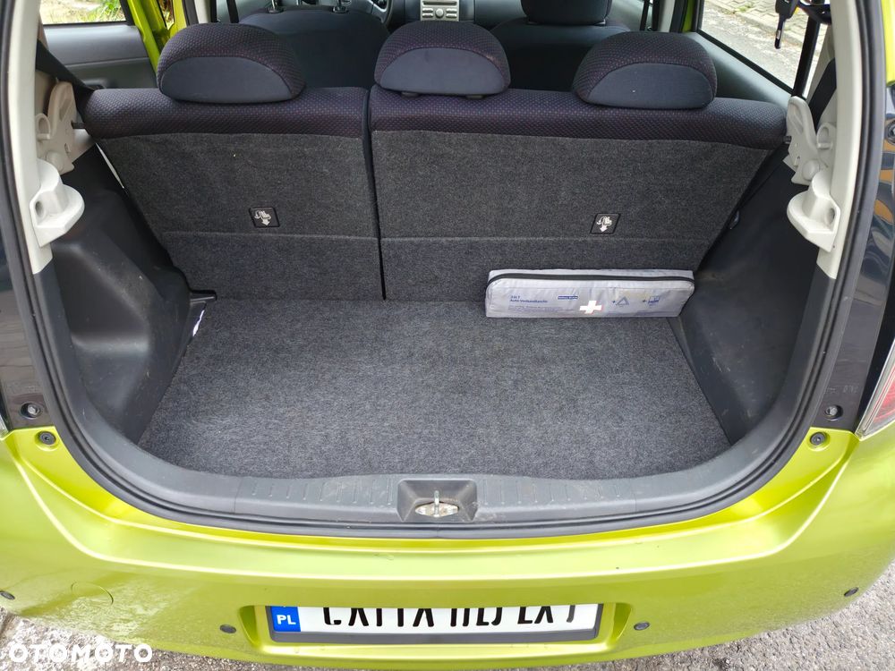 Daihatsu Sirion 1.3 - 4