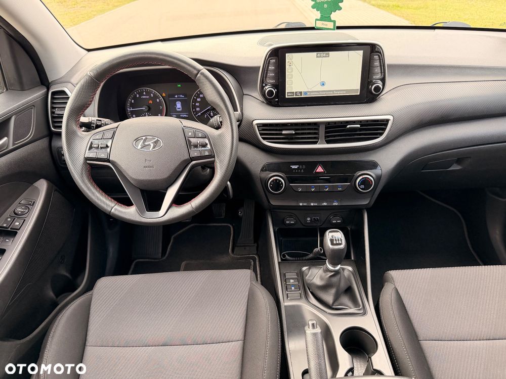 Hyundai Tucson 1.6 Turbo 2WD Navi - 15