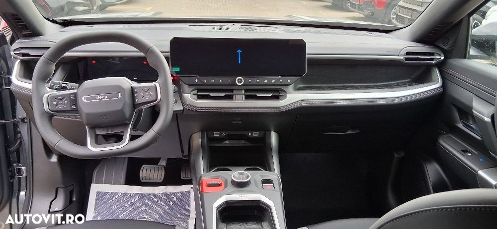 Jeep Compass 1.2 e-Hybrid DCT6 First Edition - 11