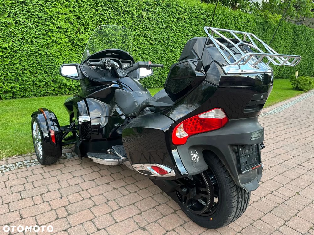 Can-Am Spyder - 5