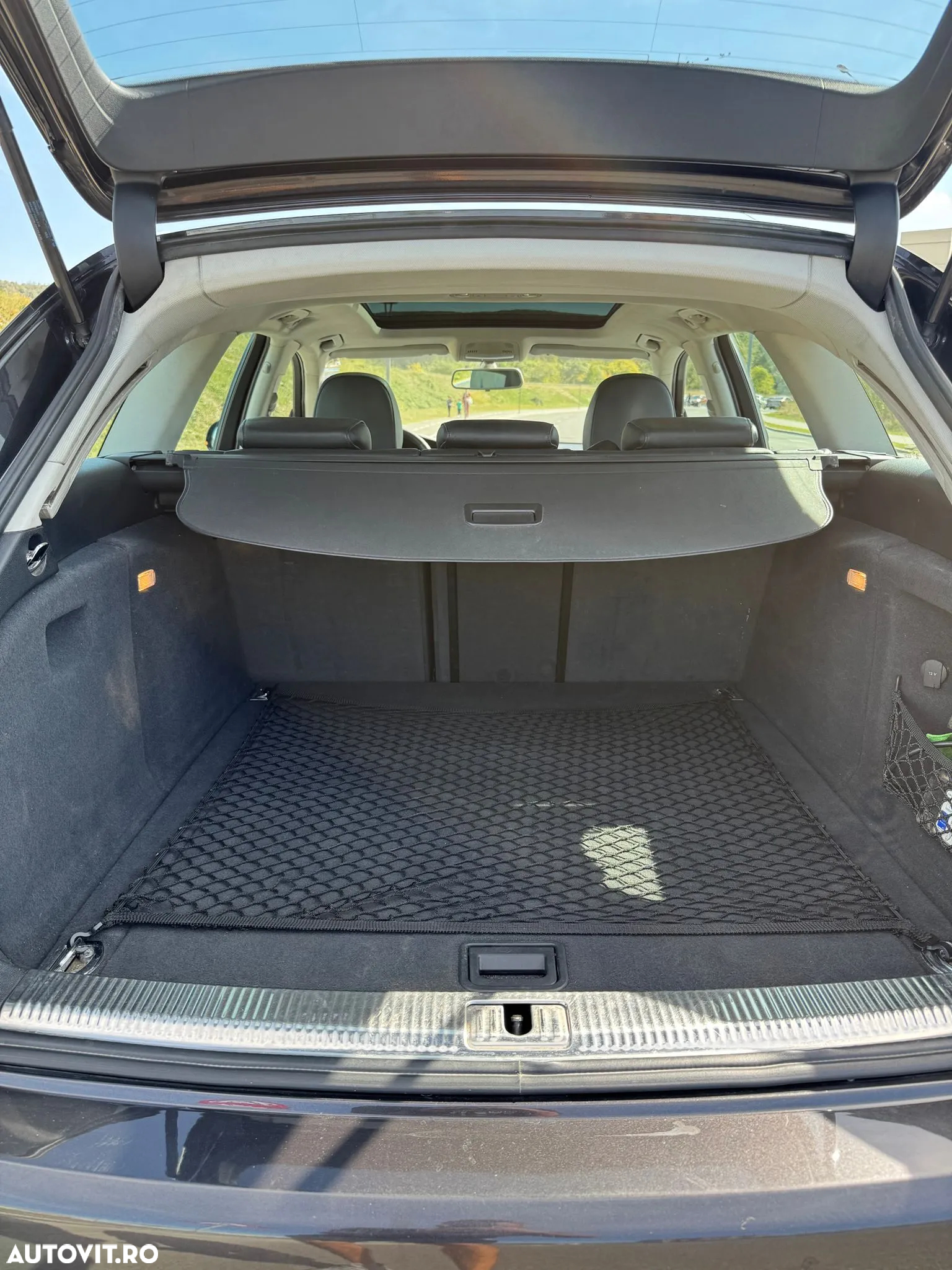 Audi A4 2.0 TDI Avant - 9
