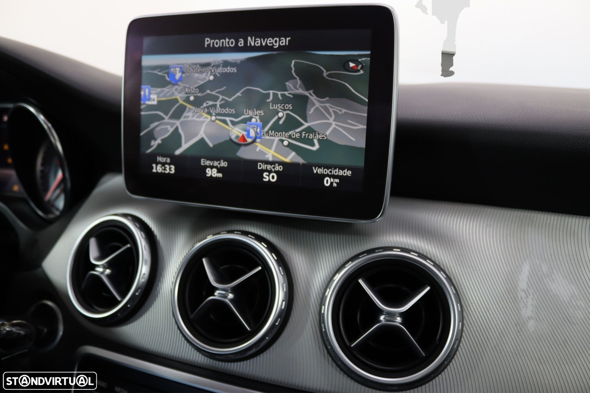 Mercedes-Benz GLA 180 d Urban - 6