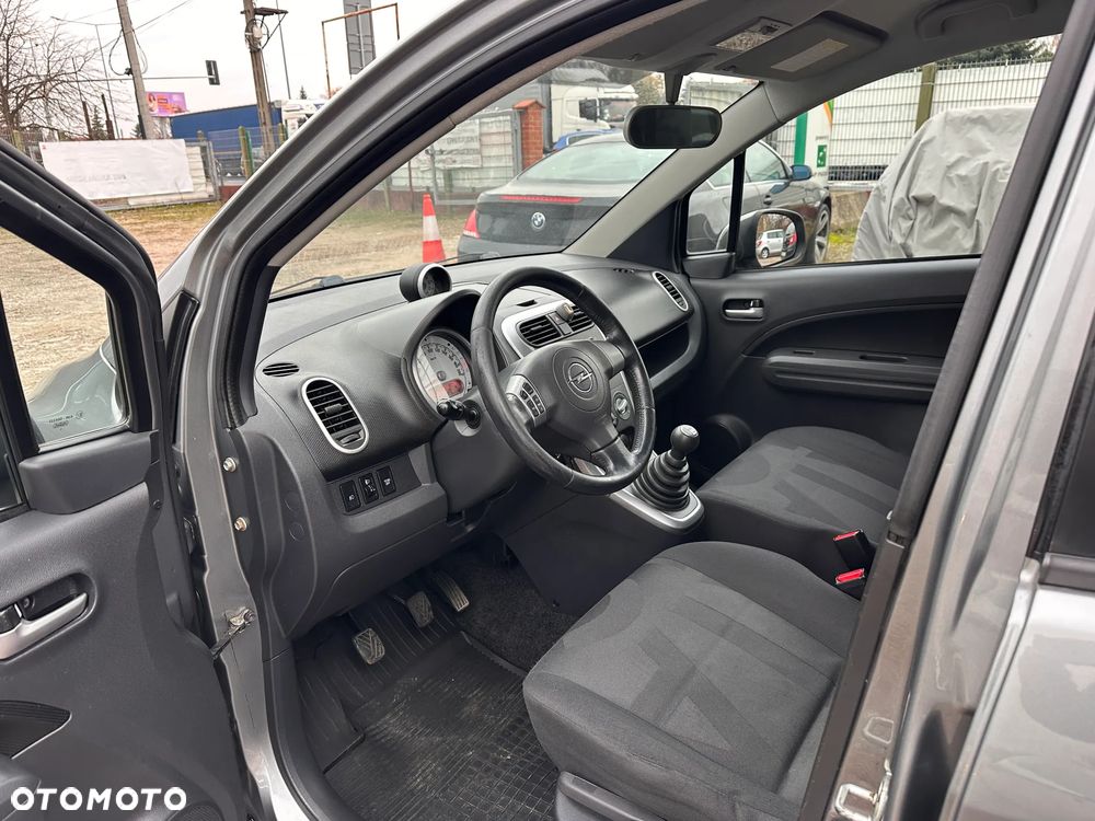 Opel Agila - 14