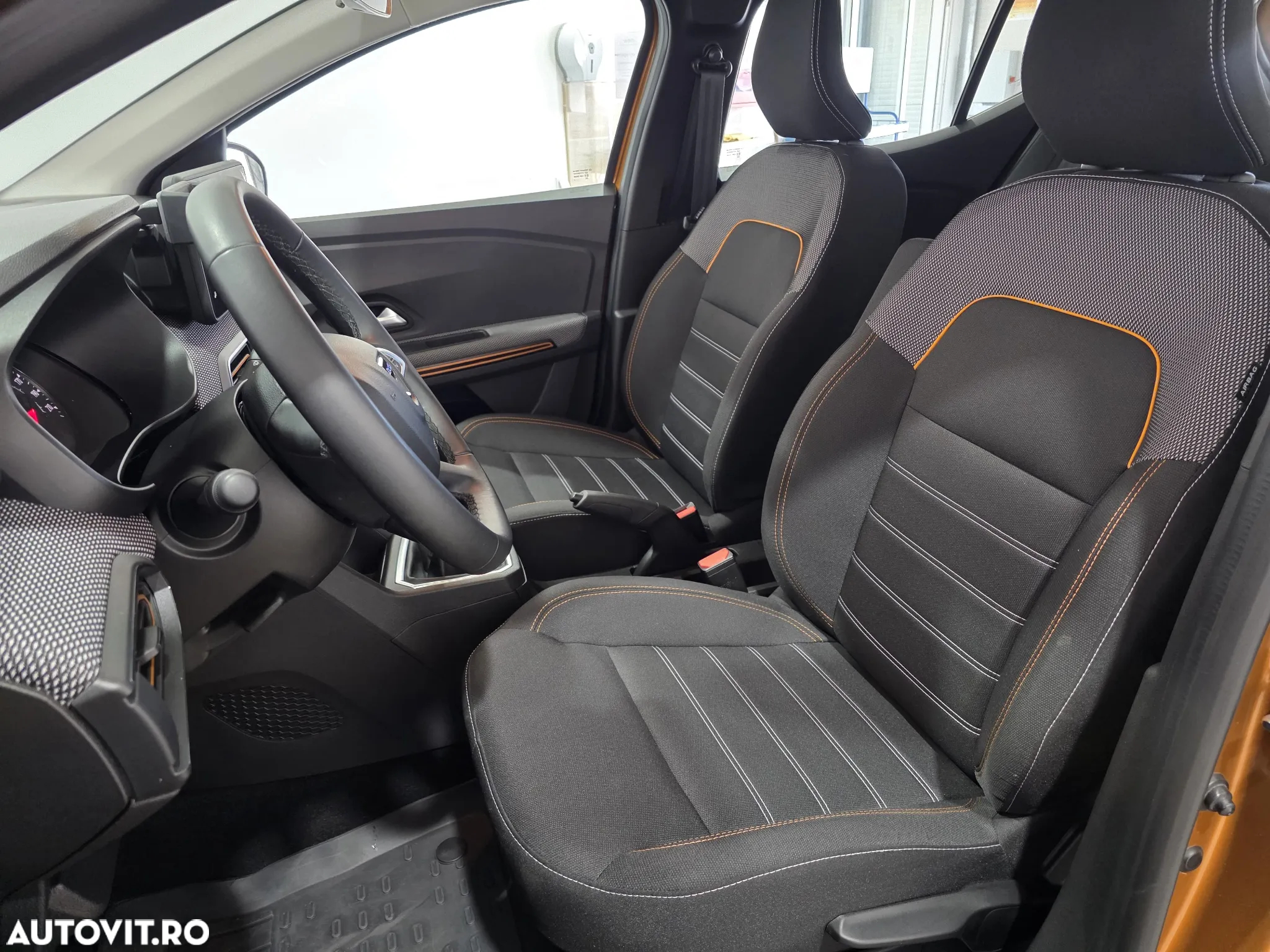 Dacia Sandero Stepway ECO-G 100 MT6 Extreme - 4