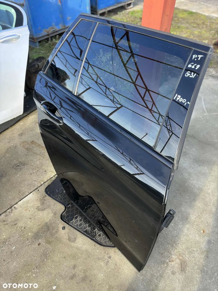 DRZWI PRAWY TYŁ BMW G31 KOLOR 668 - 3