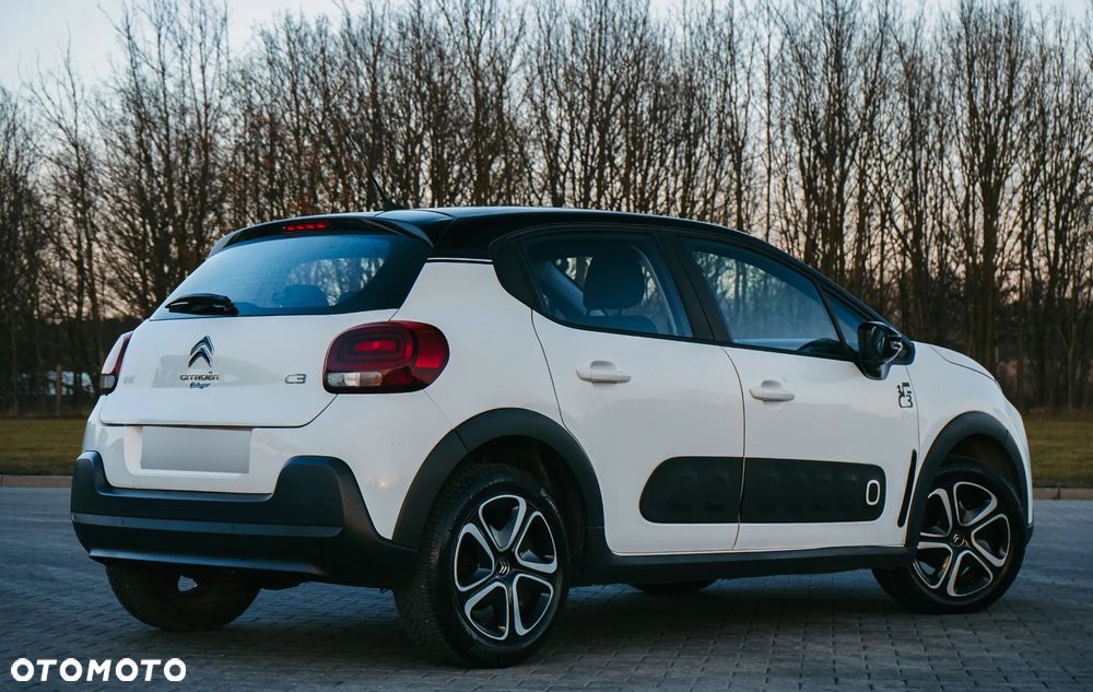 Citroën C3 1.2 PureTech Shine - 16