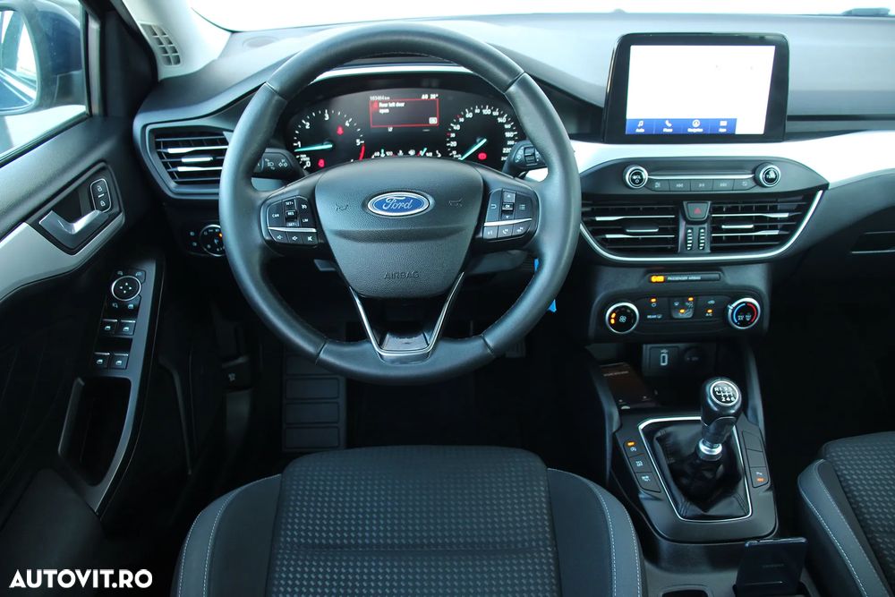 Ford Focus 1.5 EcoBlue Start-Stopp-System TITANIUM - 3