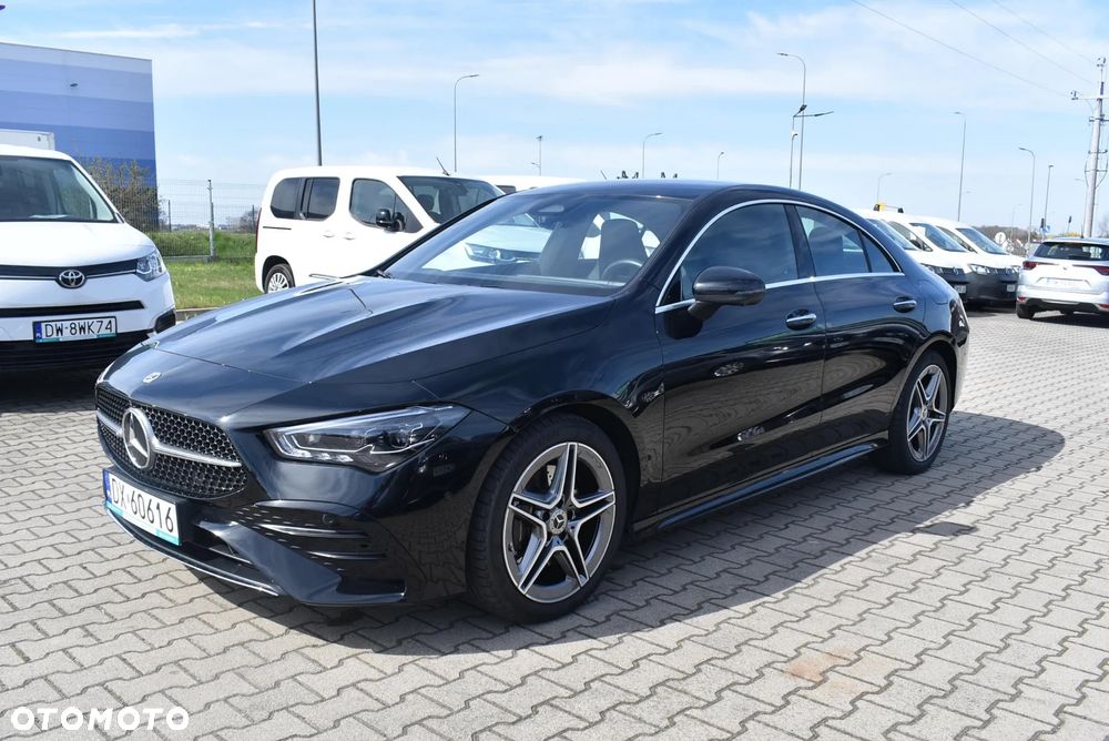 Mercedes-Benz CLA 200 7G-DCT - 1