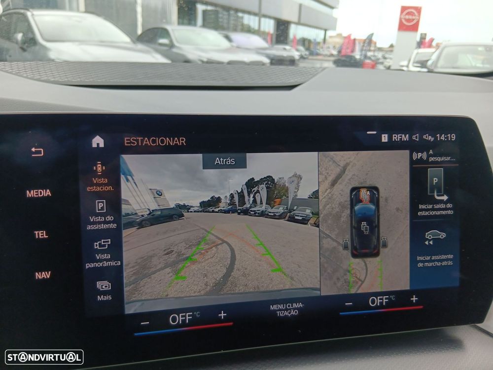 BMW 218 Active Tourer d Pack Desportivo M Auto - 27