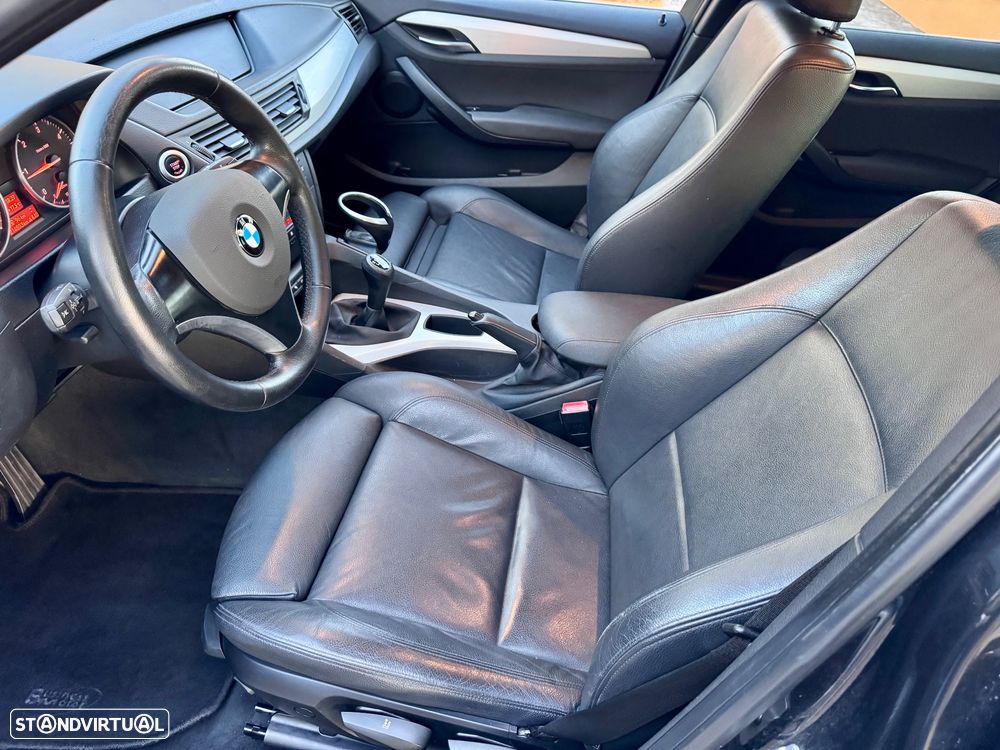 BMW X1 sDrive20d - 14