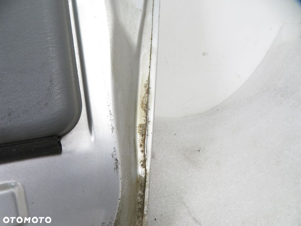 DRZWI PRAWE PRZESUWNE CHRYSLER GRAND VOYAGER IV - 2