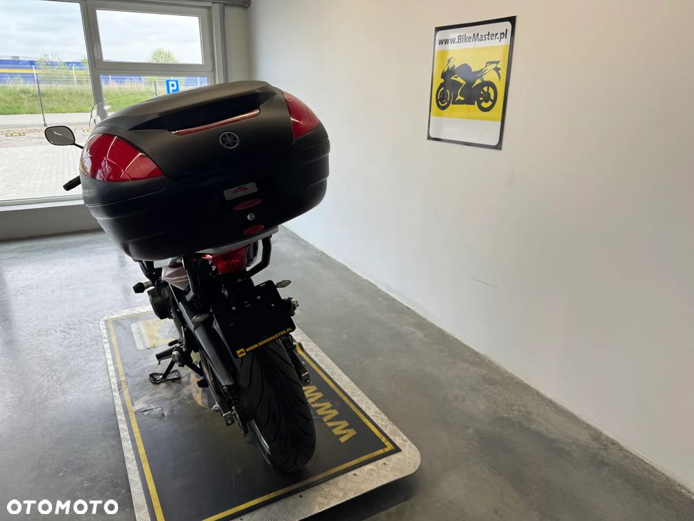 Yamaha XJ - 7