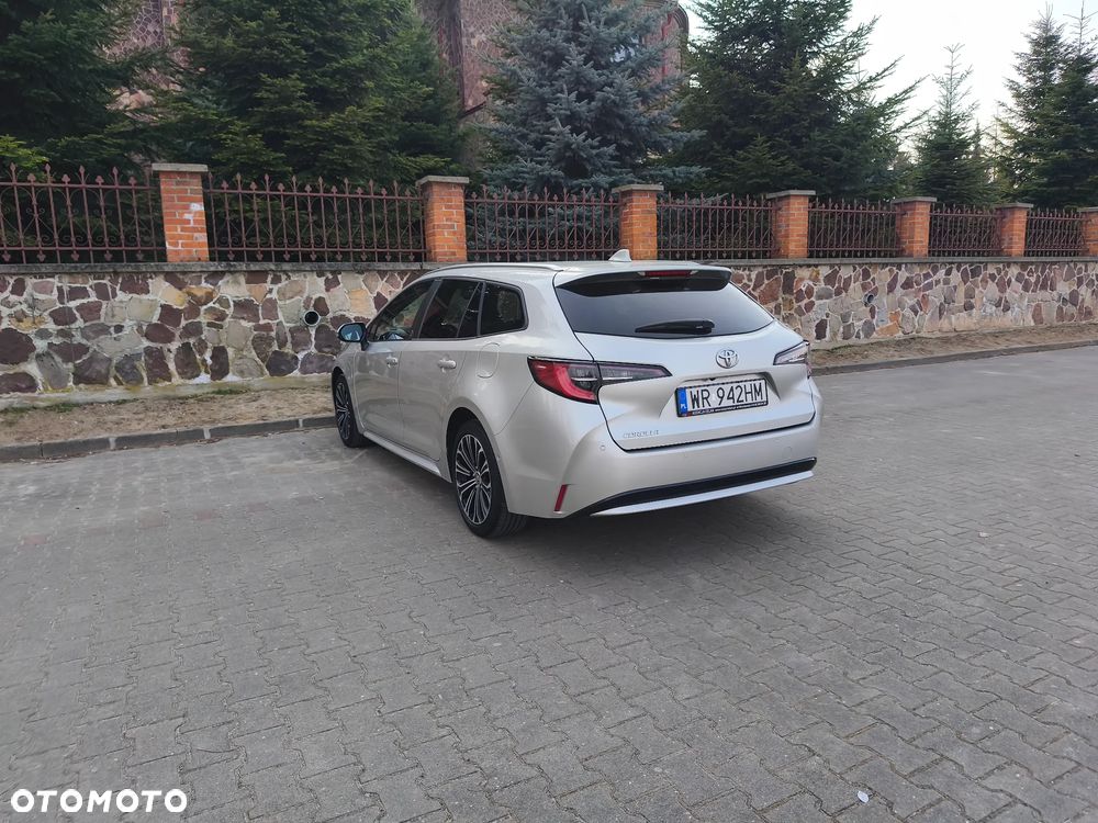 Toyota Corolla 1.2 Turbo Team Deutschland - 5