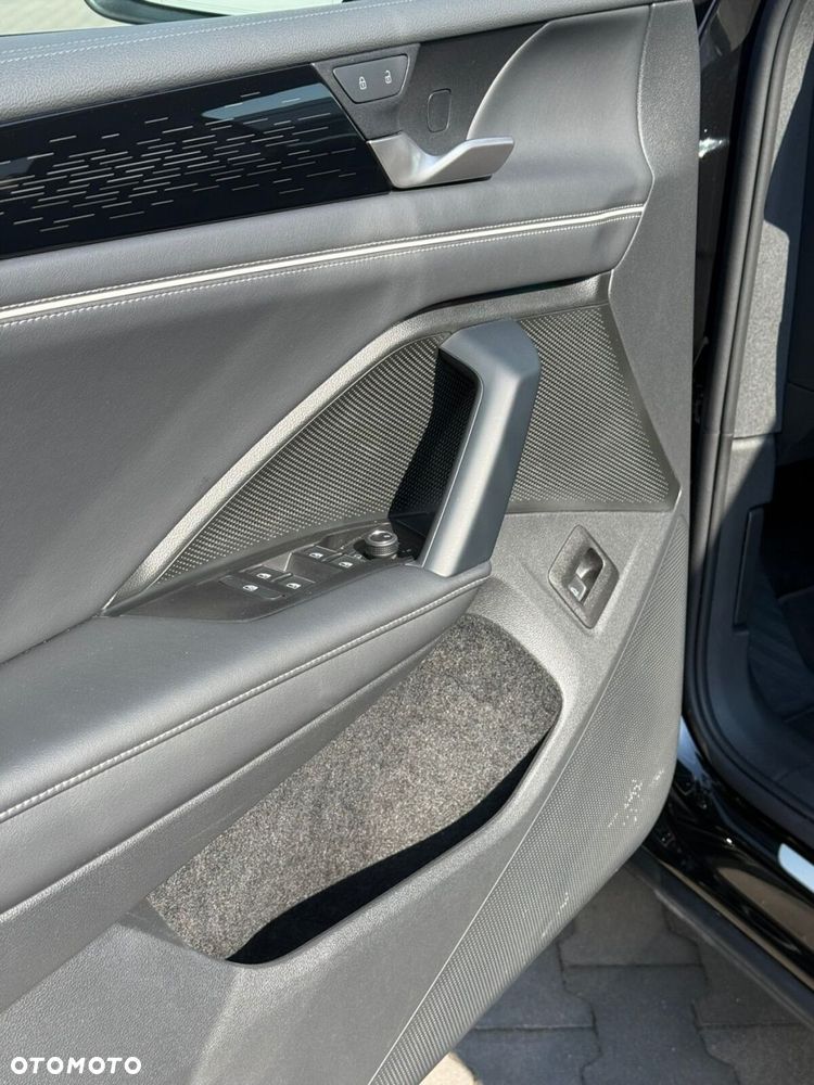 Volkswagen Tiguan - 13