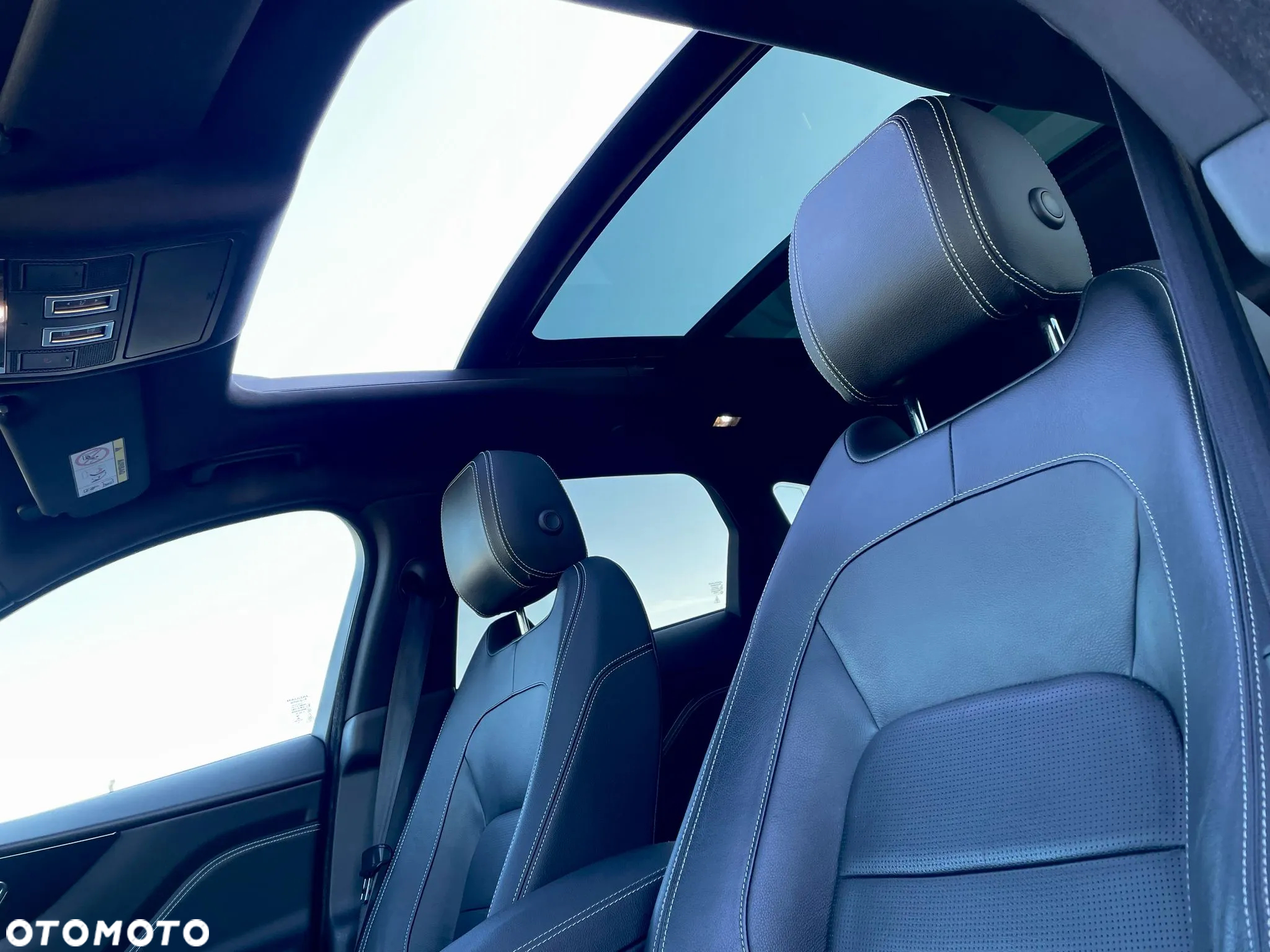 Jaguar F-Pace 2.0 i4D AWD R-Sport - 15