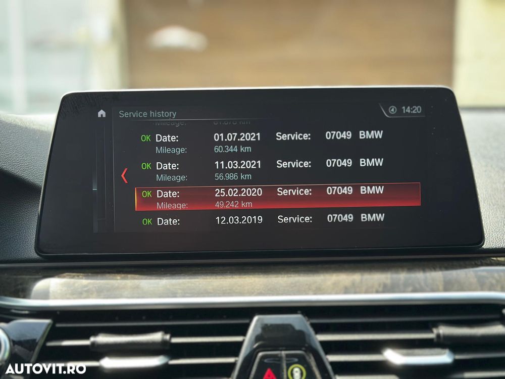 BMW Seria 5 530d xDrive Aut. Sport Line - 30