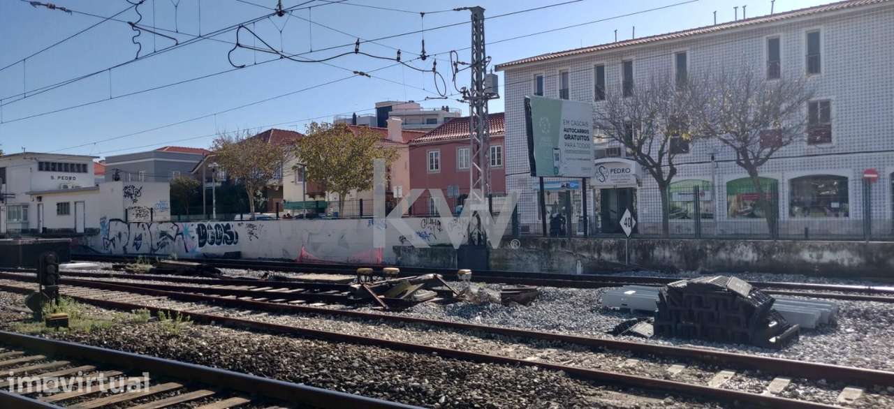 Escritório com excelente localização junto à estação de comboios e pra - Grande imagem: 2/20