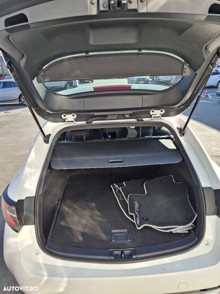 Toyota Corolla 1.8 HSD Eco - 20