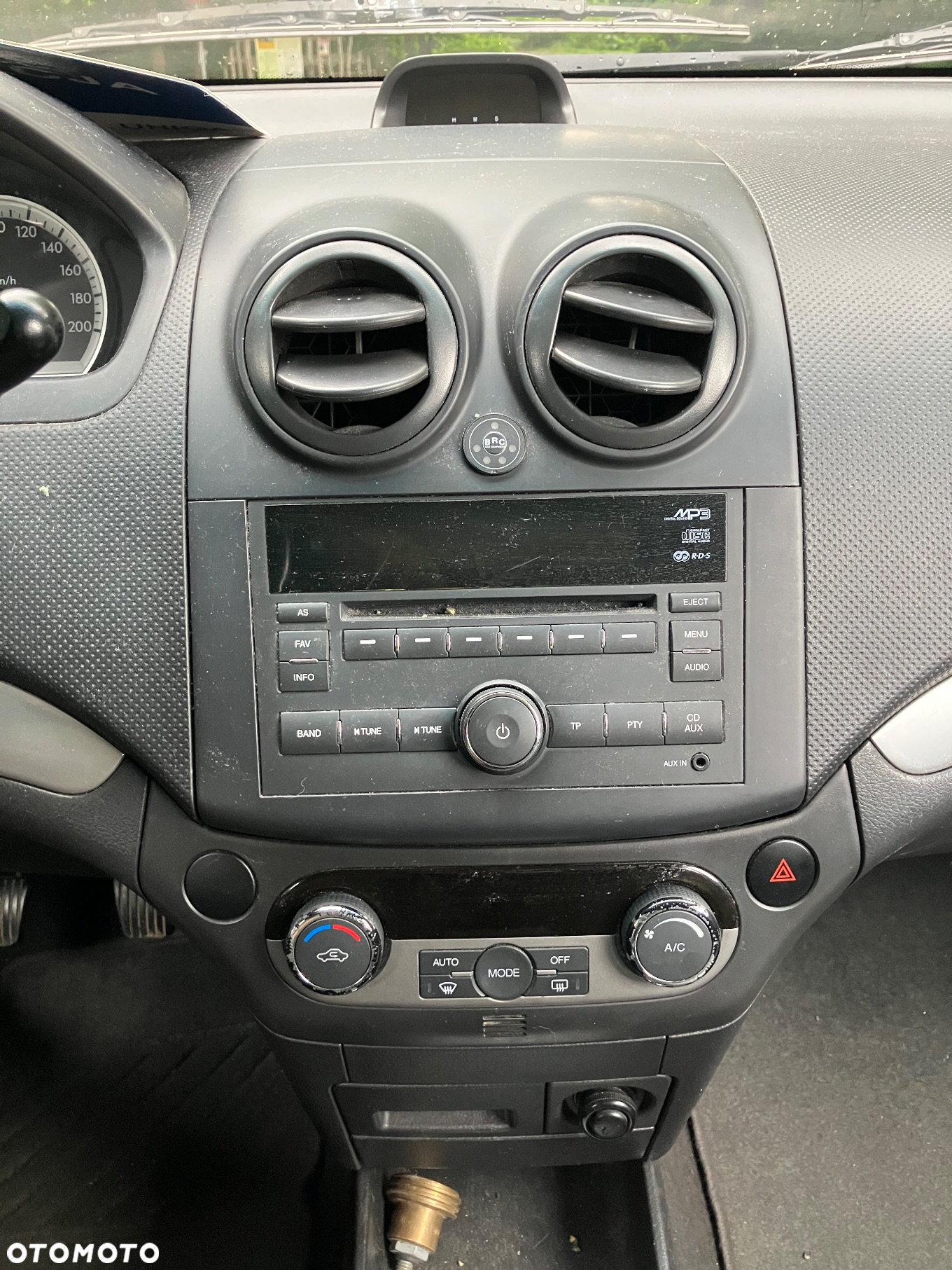 Chevrolet Aveo 1.4 16V LS - 9