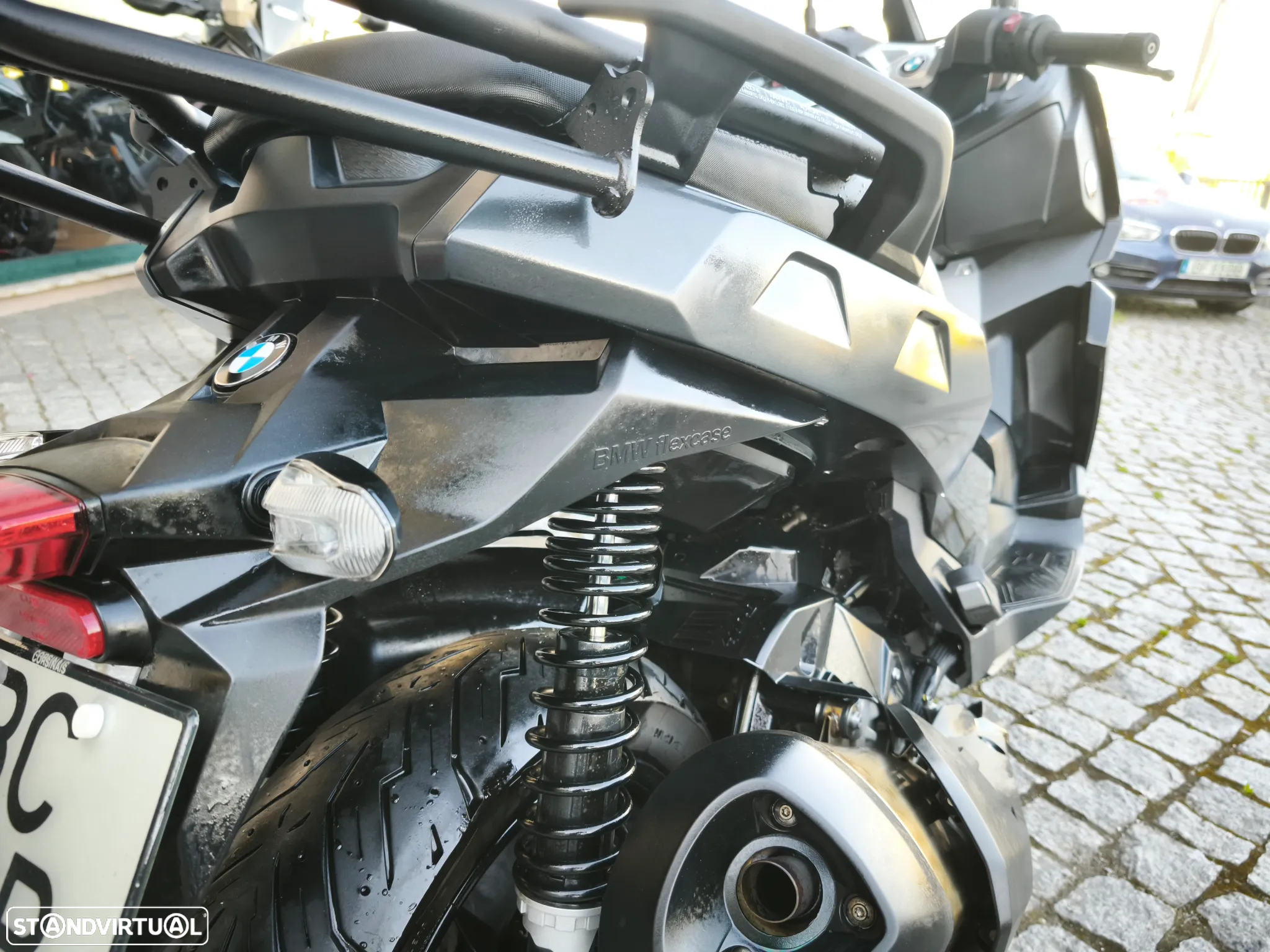 BMW C 400 X Black Scooter - 9