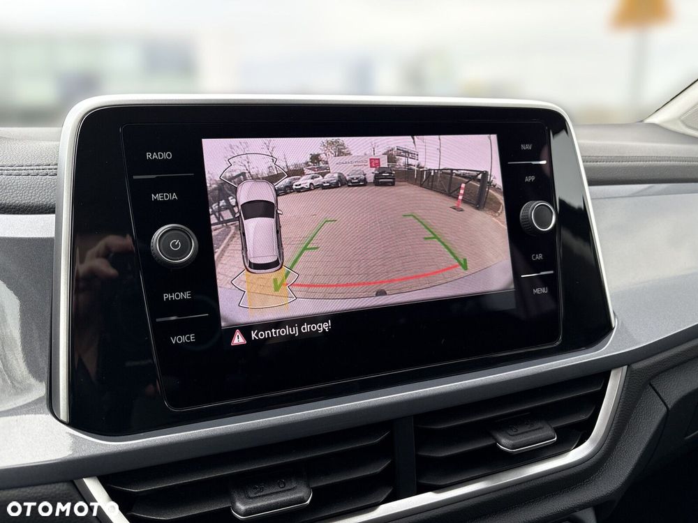 Volkswagen T-Roc 1.5 TSI Style DSG - 23