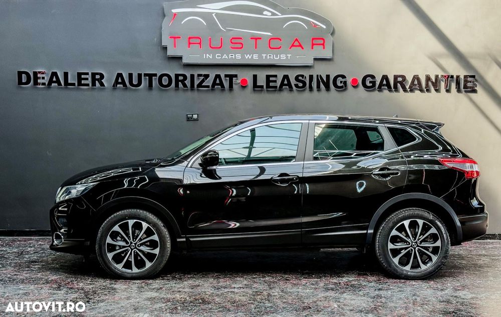 Nissan Qashqai 1.6 DCI Xtronic ACENTA - 4