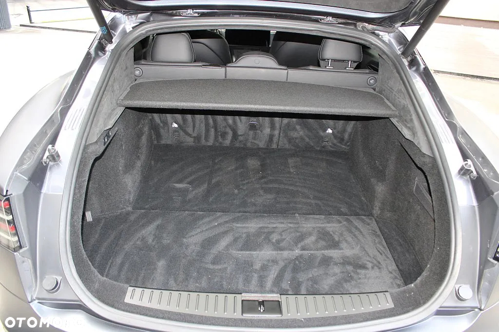 Tesla Model S Plaid - 37