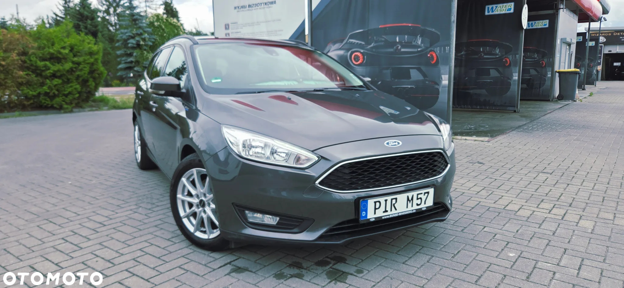 Ford Focus 1.5 EcoBlue Start-Stopp-System TITANIUM DESIGN - 24