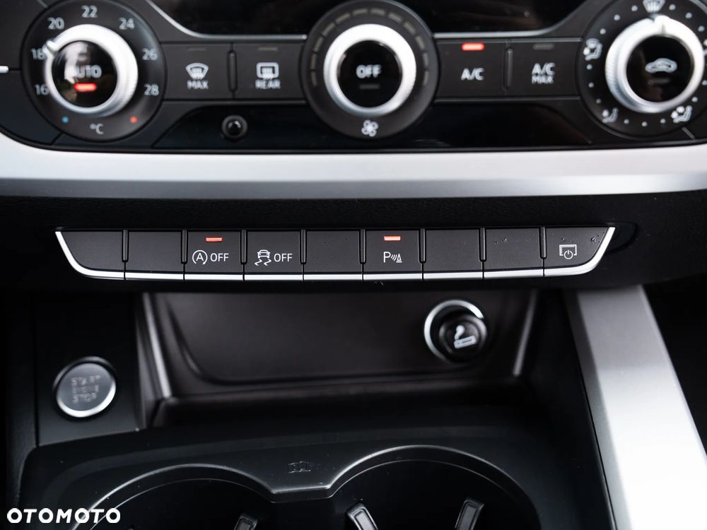 Audi A4 Avant 2.0 TDI Design - 39