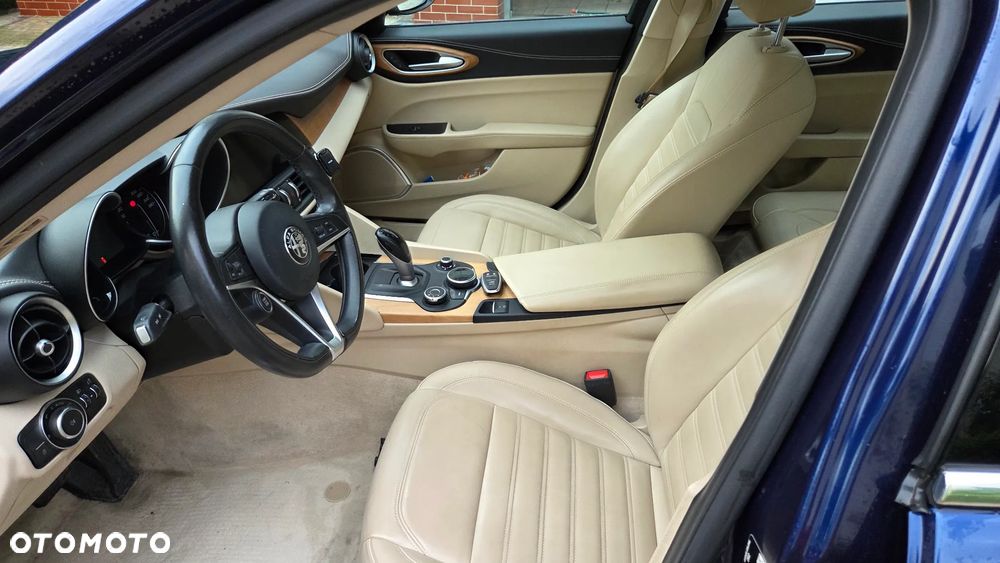 Alfa Romeo Giulia 2.0 Turbo Super - 6
