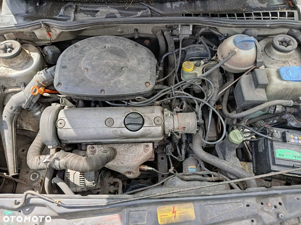Volkswagen Caddy 1.4b AKV 1998r NA CZĘŚCI - 6