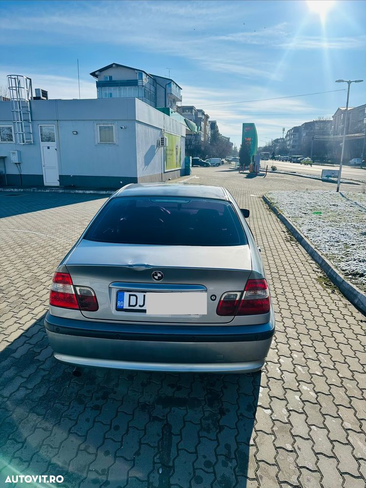 BMW Seria 3 318i - 22