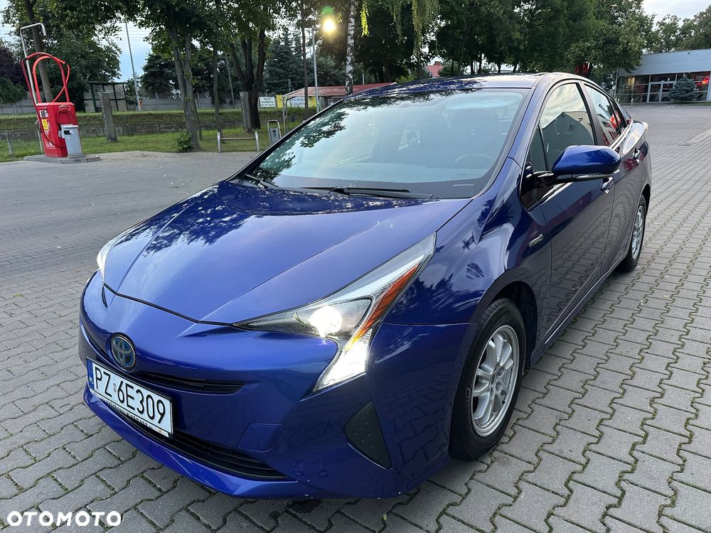 Toyota Prius - 1