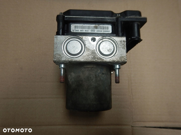 POMPA ABS TOYOTA AVENSIS T27 2.0 D4D 0265951833