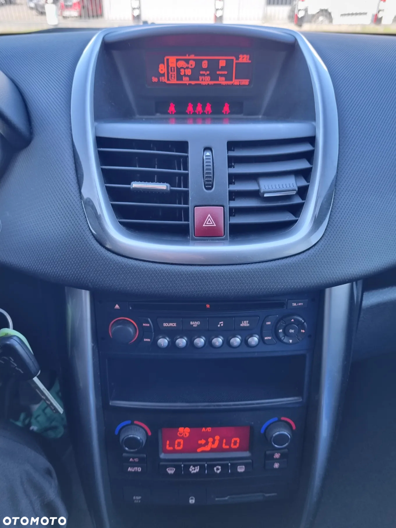 Peugeot 207 110 HDi FAP (Blue Lion) Platinum - 20