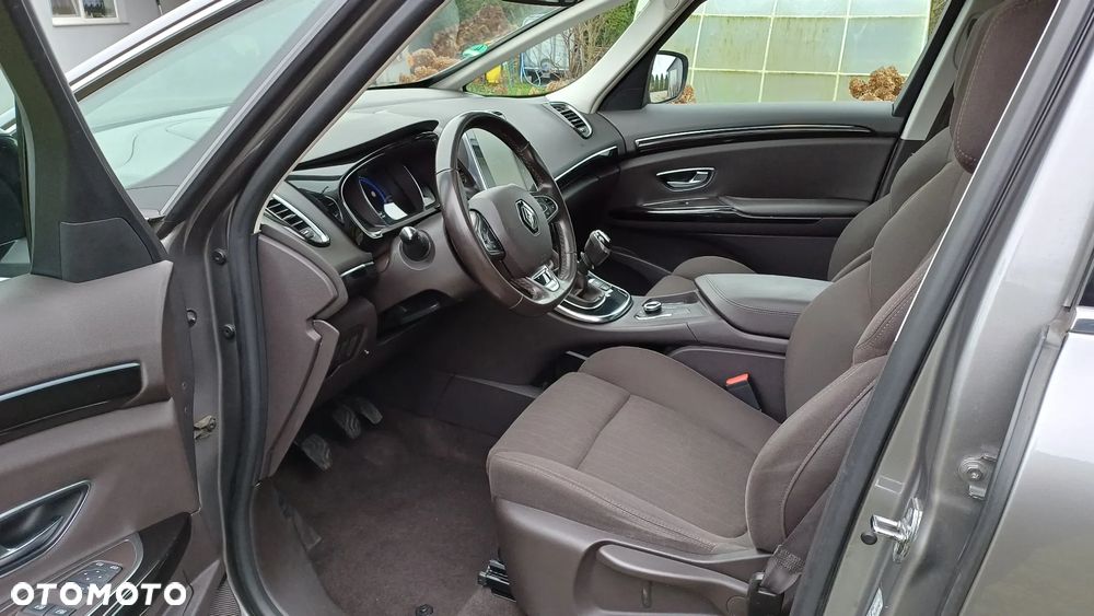 Renault Espace - 21
