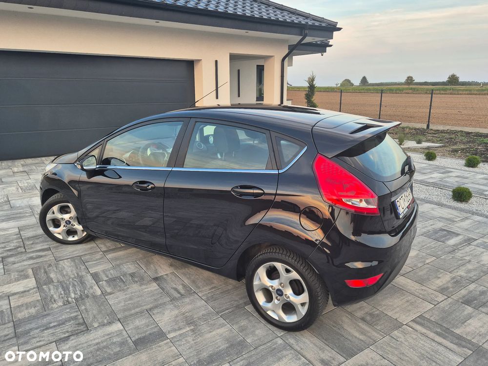 Ford Fiesta 1.25 Titanium - 14