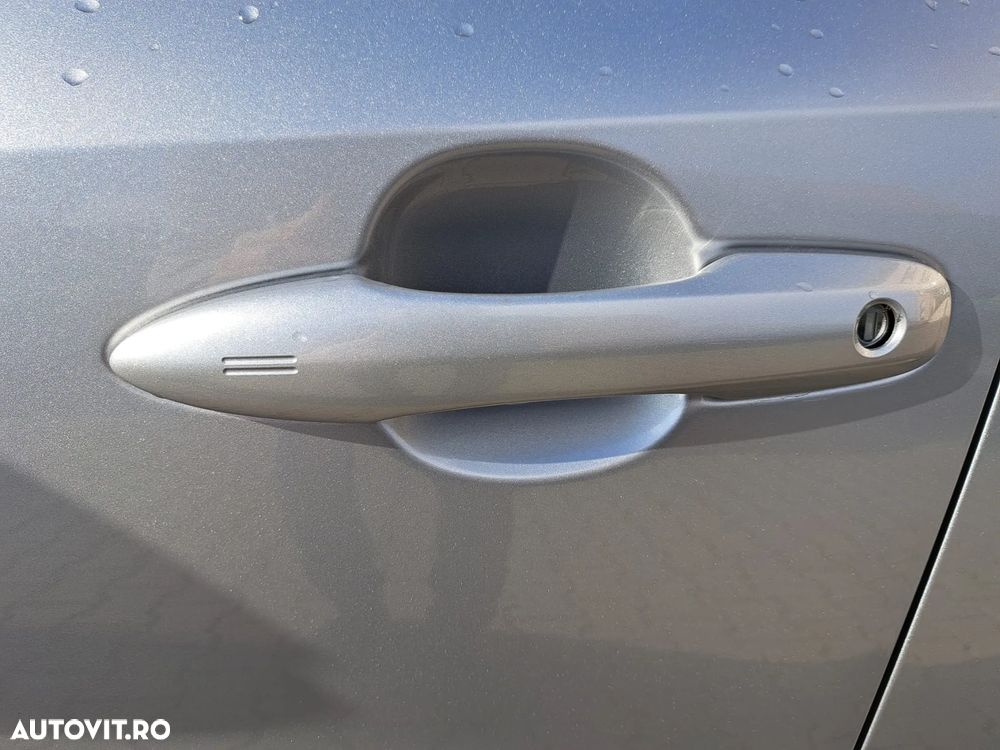 Toyota Corolla 2.0 HSD Exclusive - 23