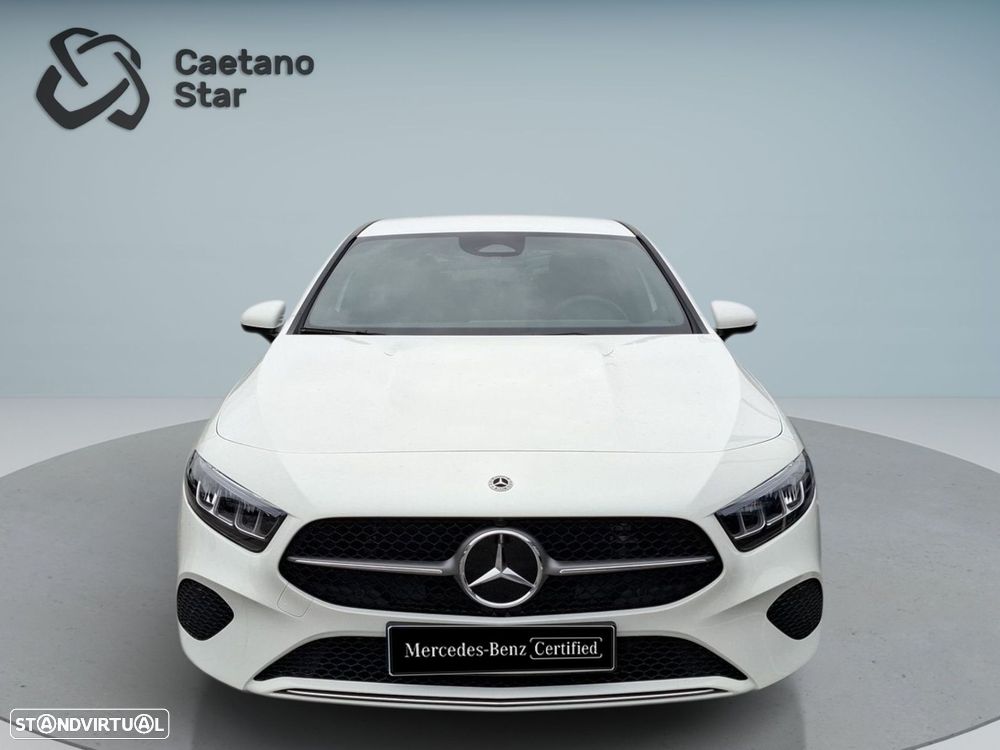 Mercedes-Benz a-180 d - 2