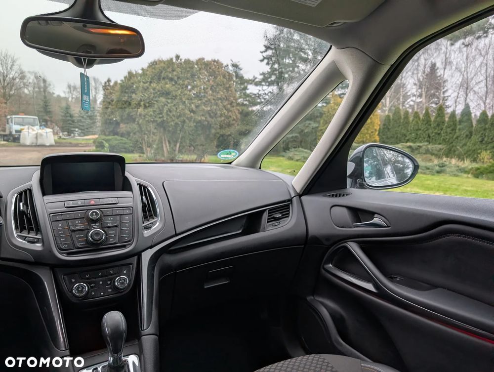 Opel Zafira 1.4 T Cosmo EU6 - 19