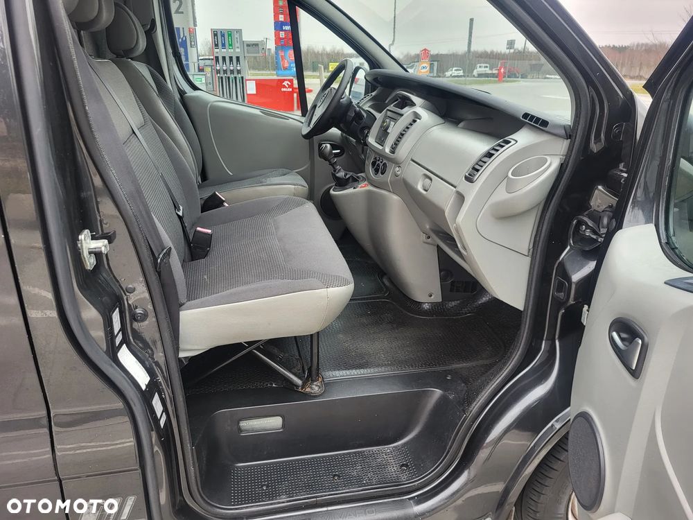 Opel Vivaro - 27