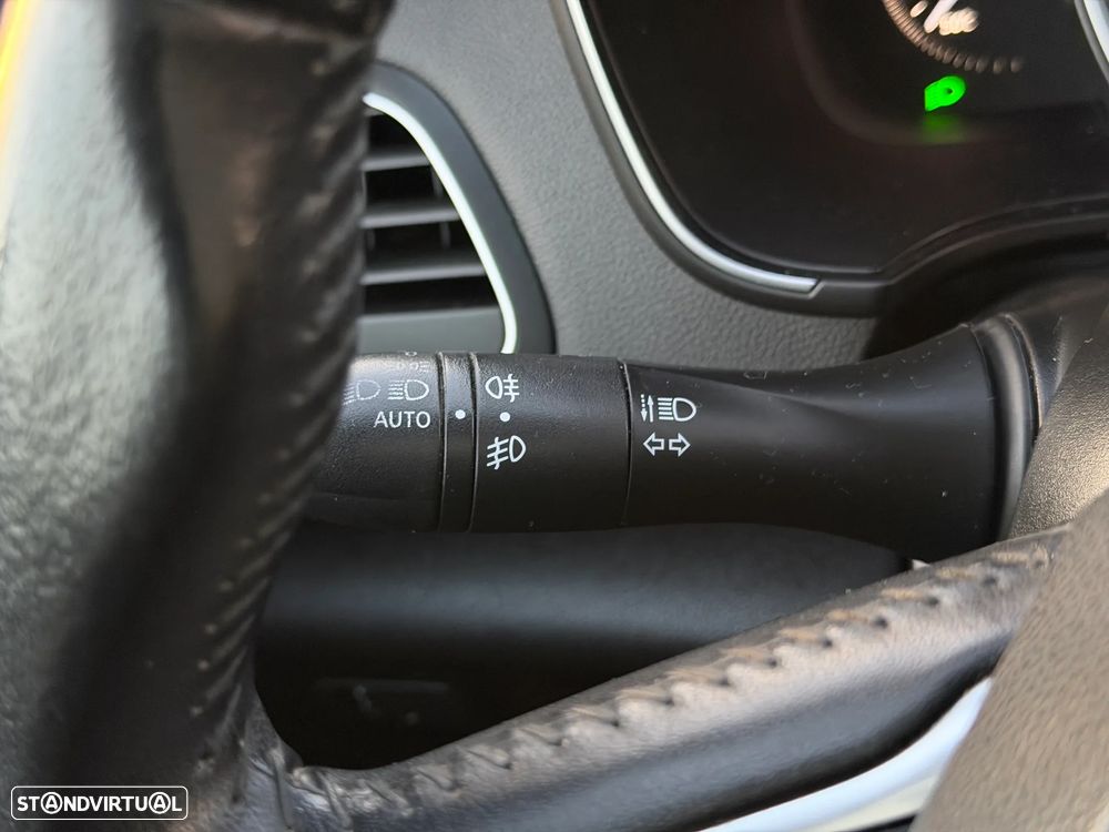 Renault Mégane Sport Tourer 1.5 dCi Intens - 8