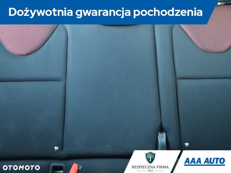 Renault Clio - 12