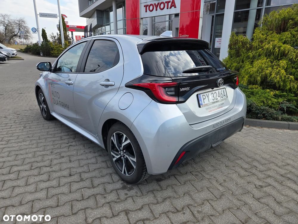 Toyota Yaris Hybrid 1.5 Style - 6
