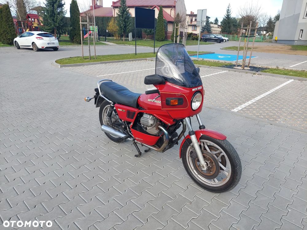 Moto Guzzi 1000 SP - 8