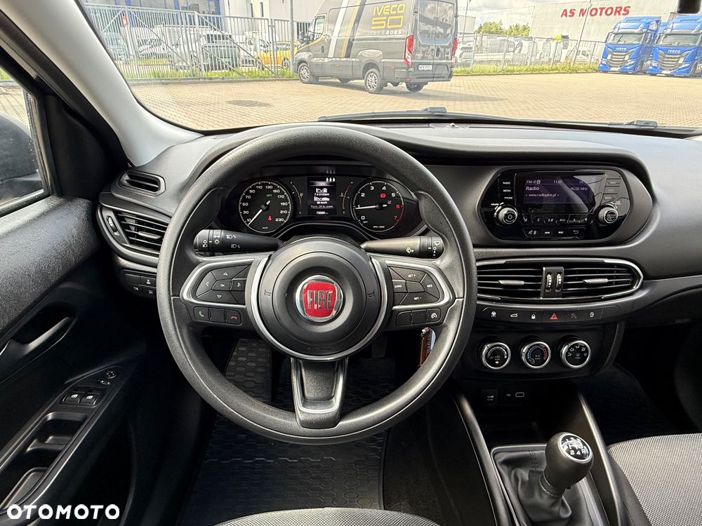 Fiat Tipo 1.0 T3 - 25
