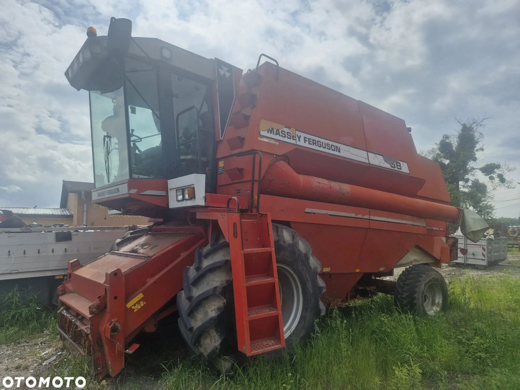 Massey Ferguson 38-Active Roto Separator z hederem Power-Flow - 1